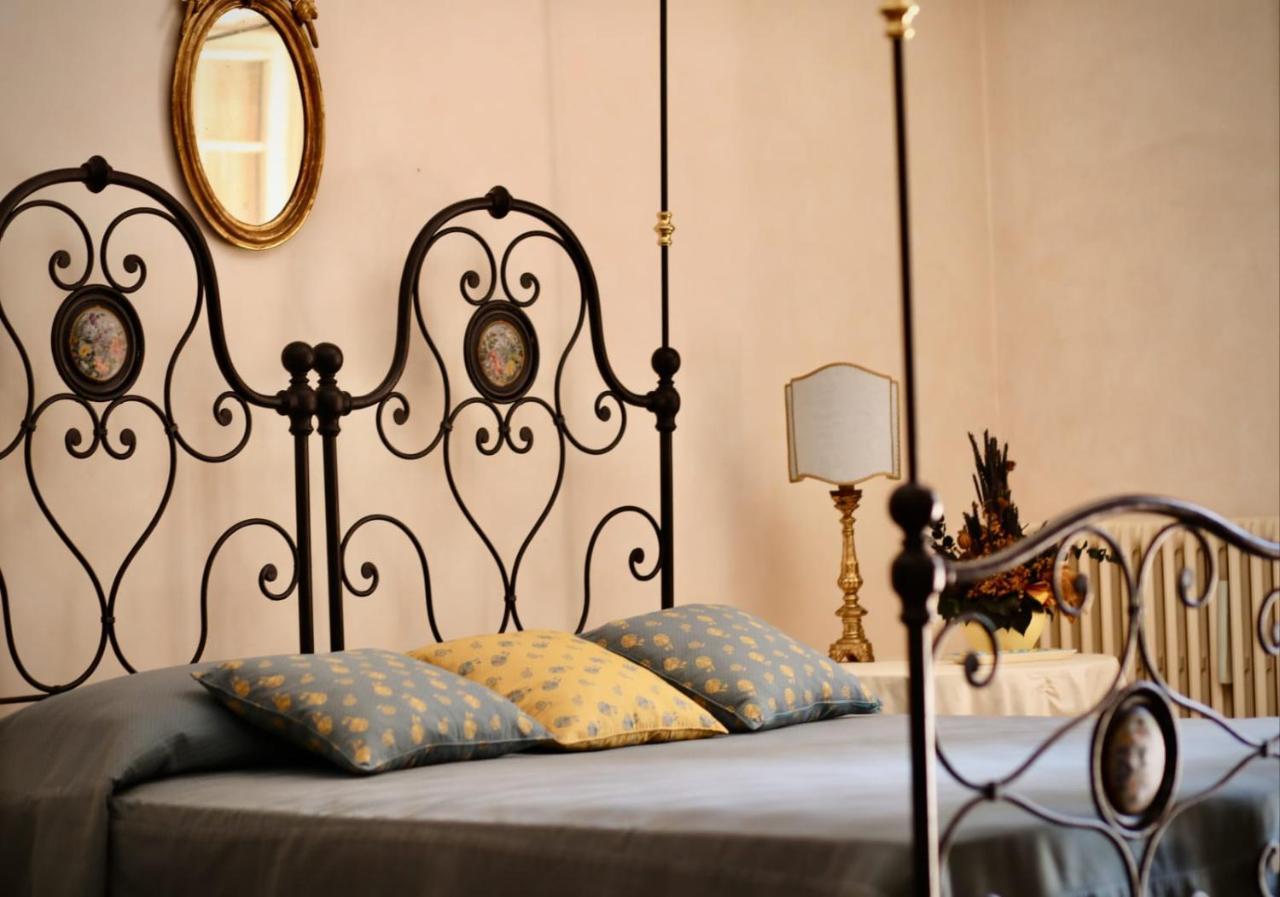 La Dama Con L'Ermellino B&B San Giovanni in Croce エクステリア 写真